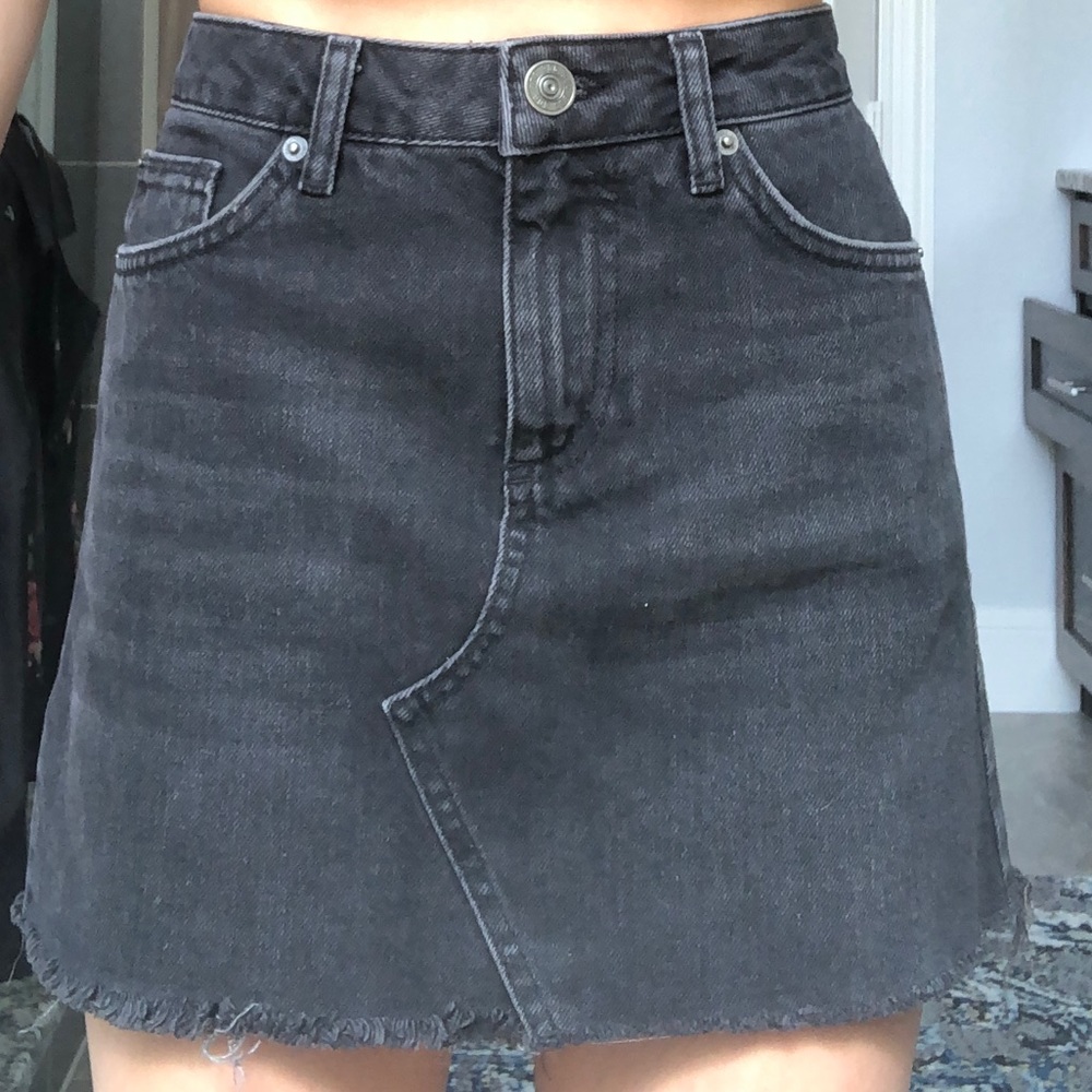 Black skirt